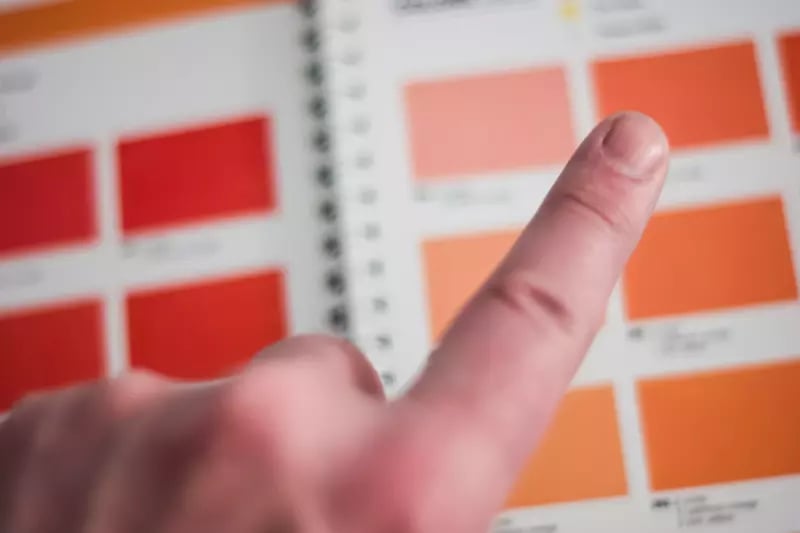 Animated Video Agency or Freelancer: Which Is the Best Choice for Your Business?