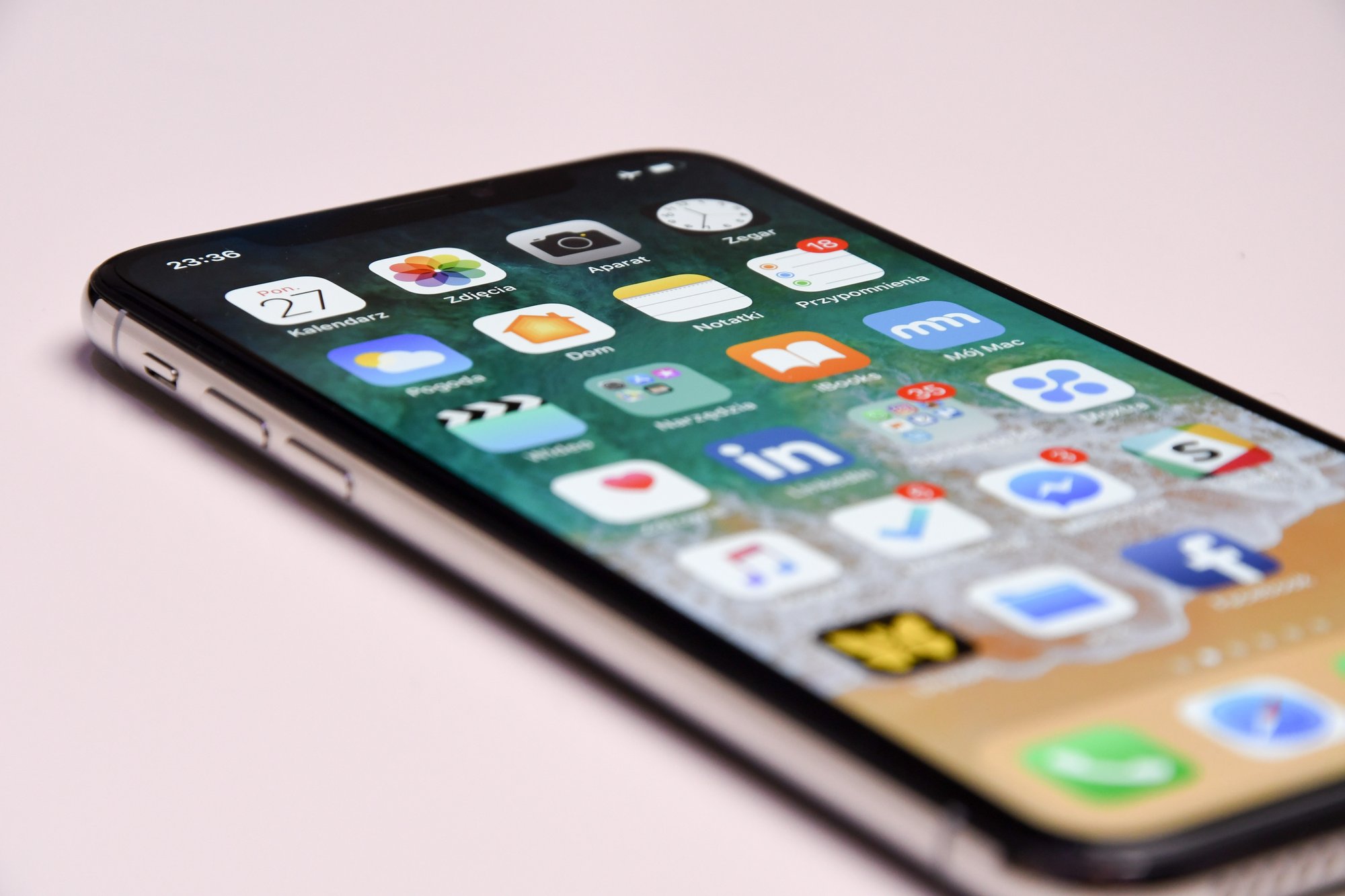 Mobile app explainer videos are one way in which consumers can learn about apps on offer